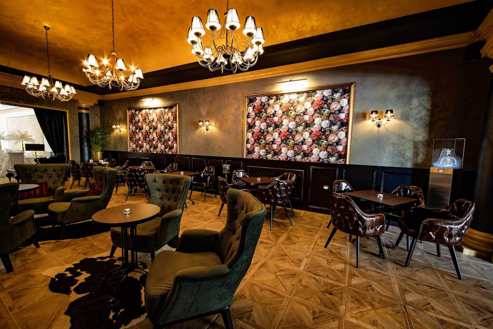 BEST WESTERN HOTEL CAPITAL 38/50