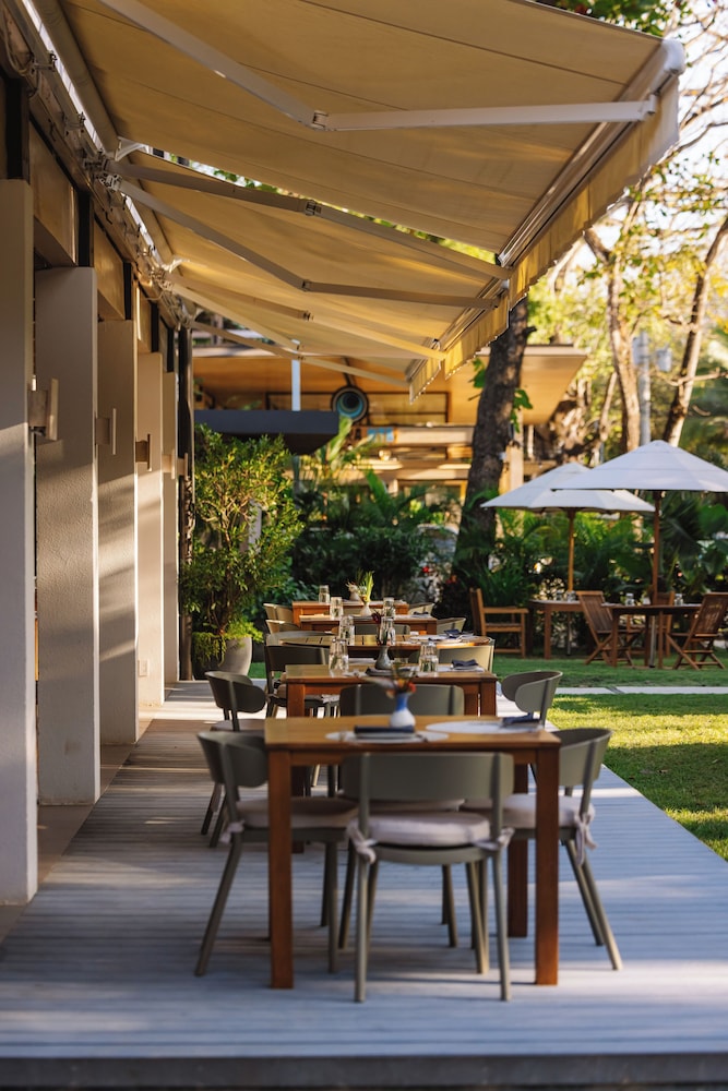The Gilded Iguana Surf Hotel 38/50