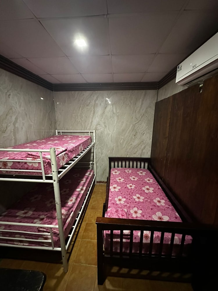 Hostal Casa 33 26/44