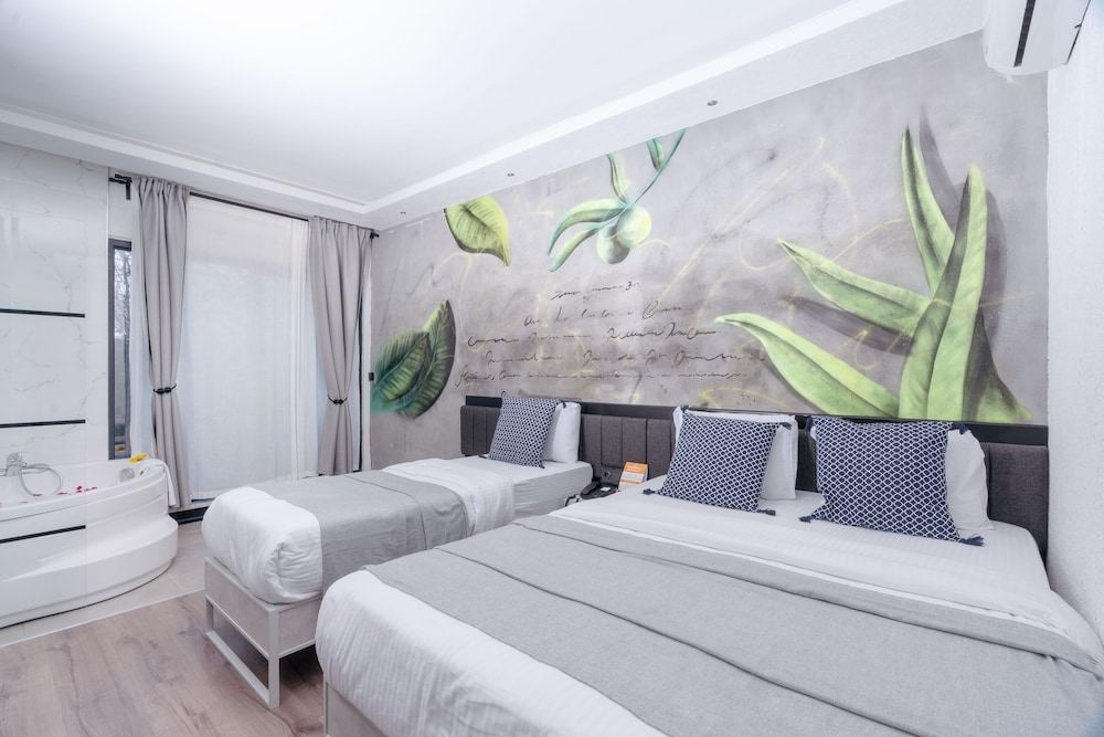 Melanj Airport Hotel 9/46