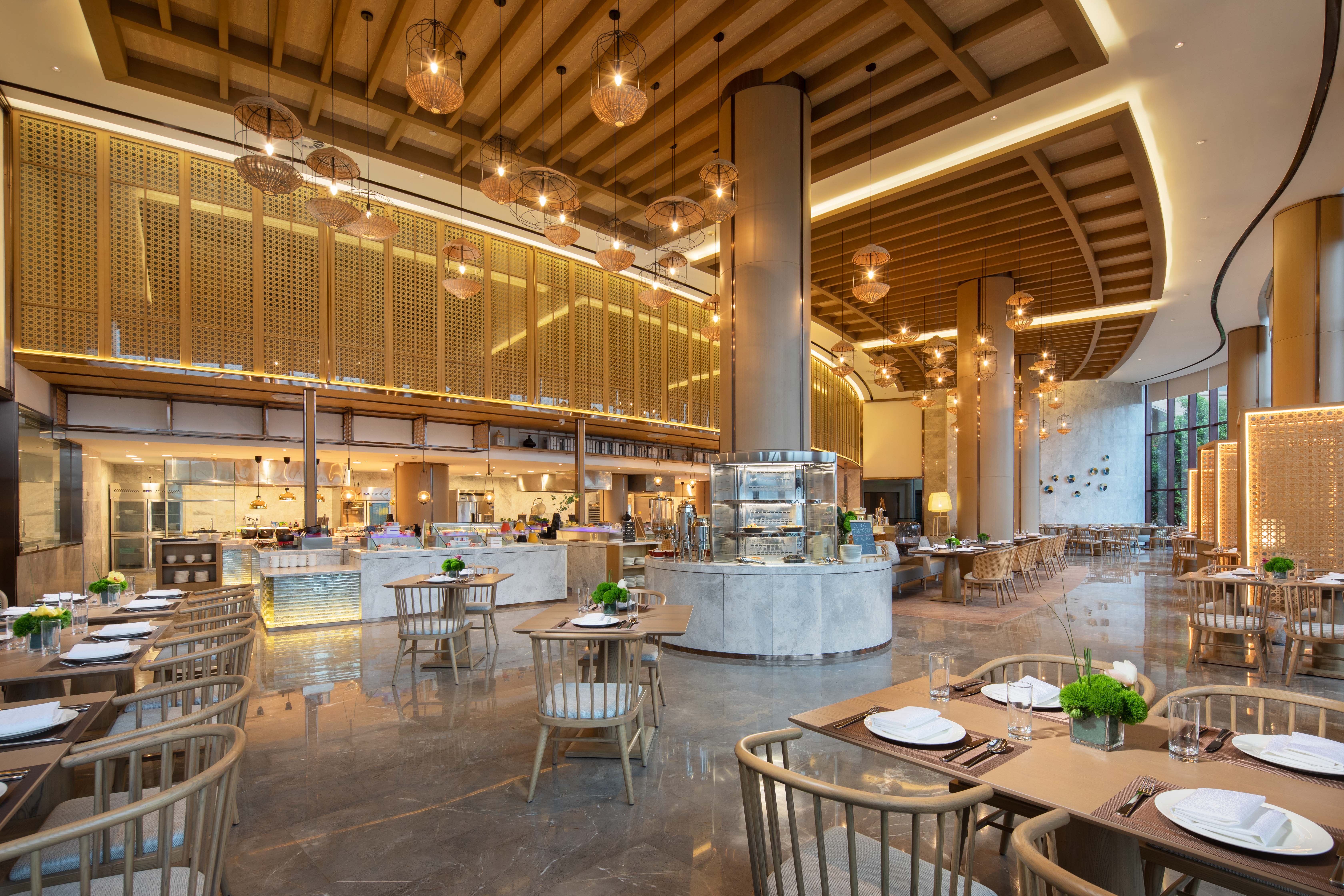 Crowne Plaza Zhoushan Seaview 32/51