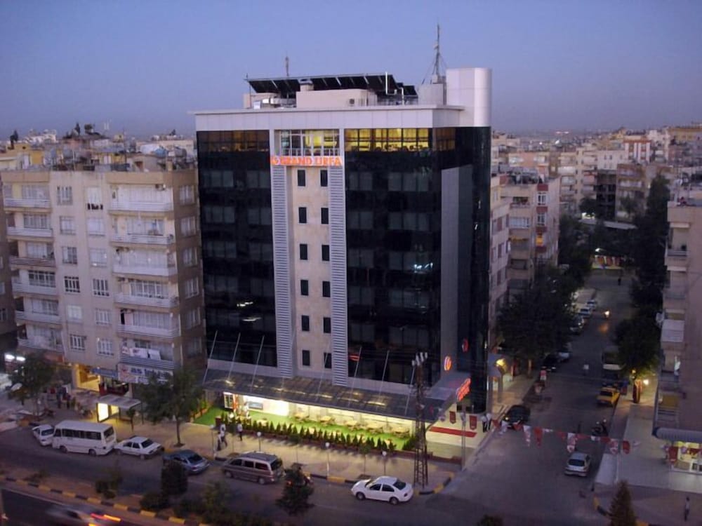 Grand Urfa Hotel 1/16