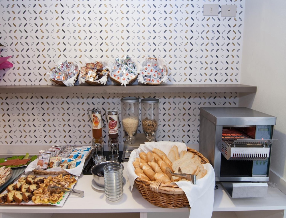 Hotel Letizia 31/50
