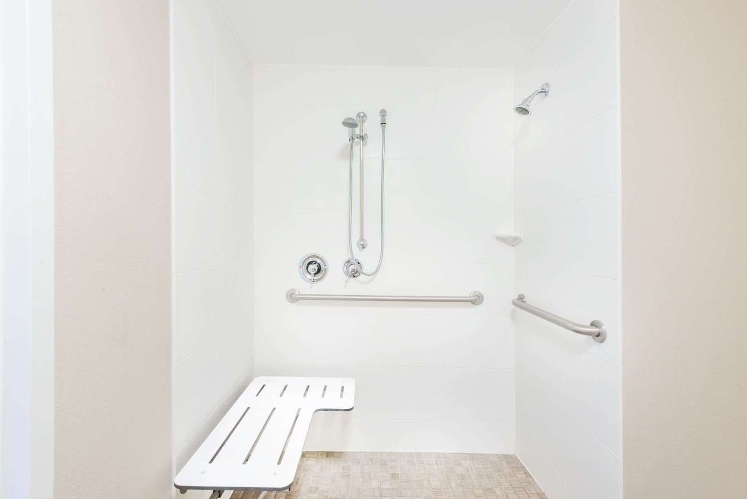 Baymont by Wyndham Erie 35/36