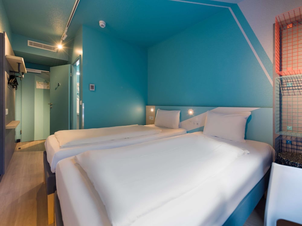 Ibis Budget Hamburg City 27/56