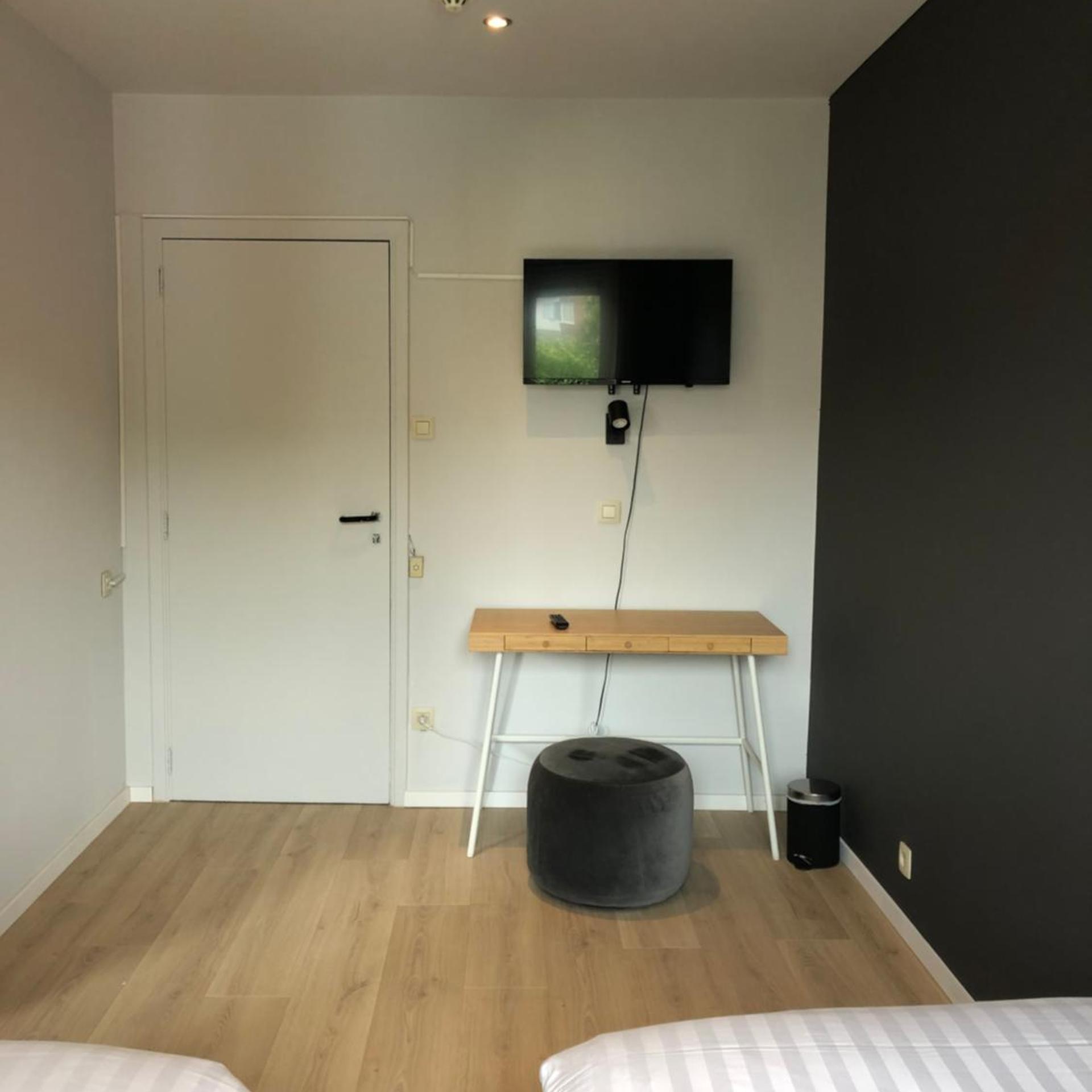 Hotel Le Cygne D' Argent 27/40