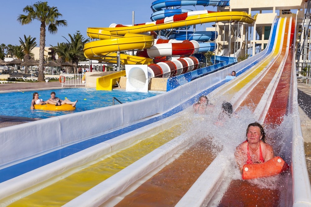 Caribbean World Venus Beach 8/64