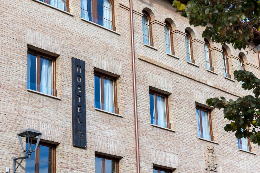 Albergue Alda Estella Hostel 2/61