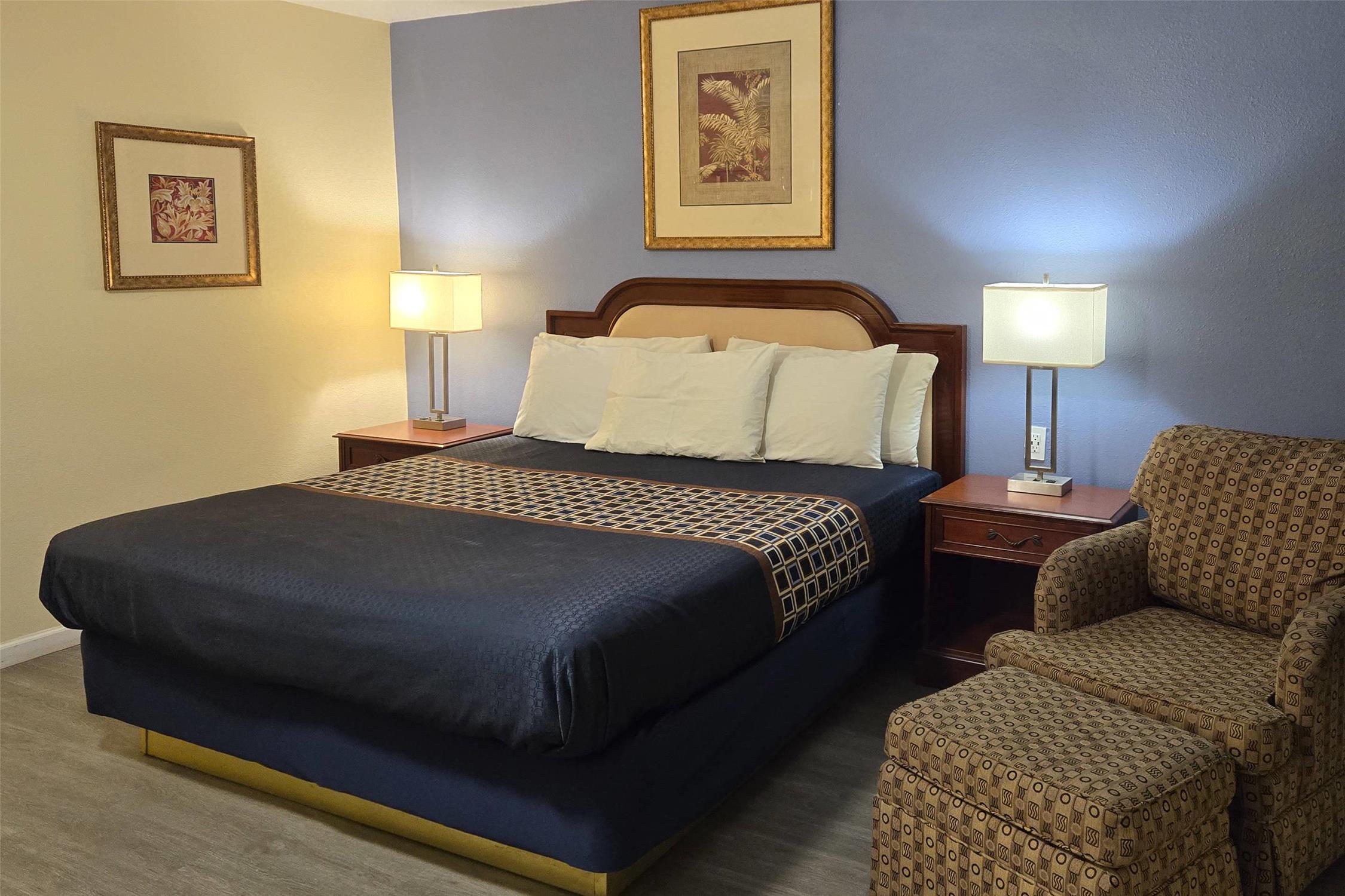 غرفة بسرير كينج، Rodeway Inn & Suites Blythe I-10, CA 3/5