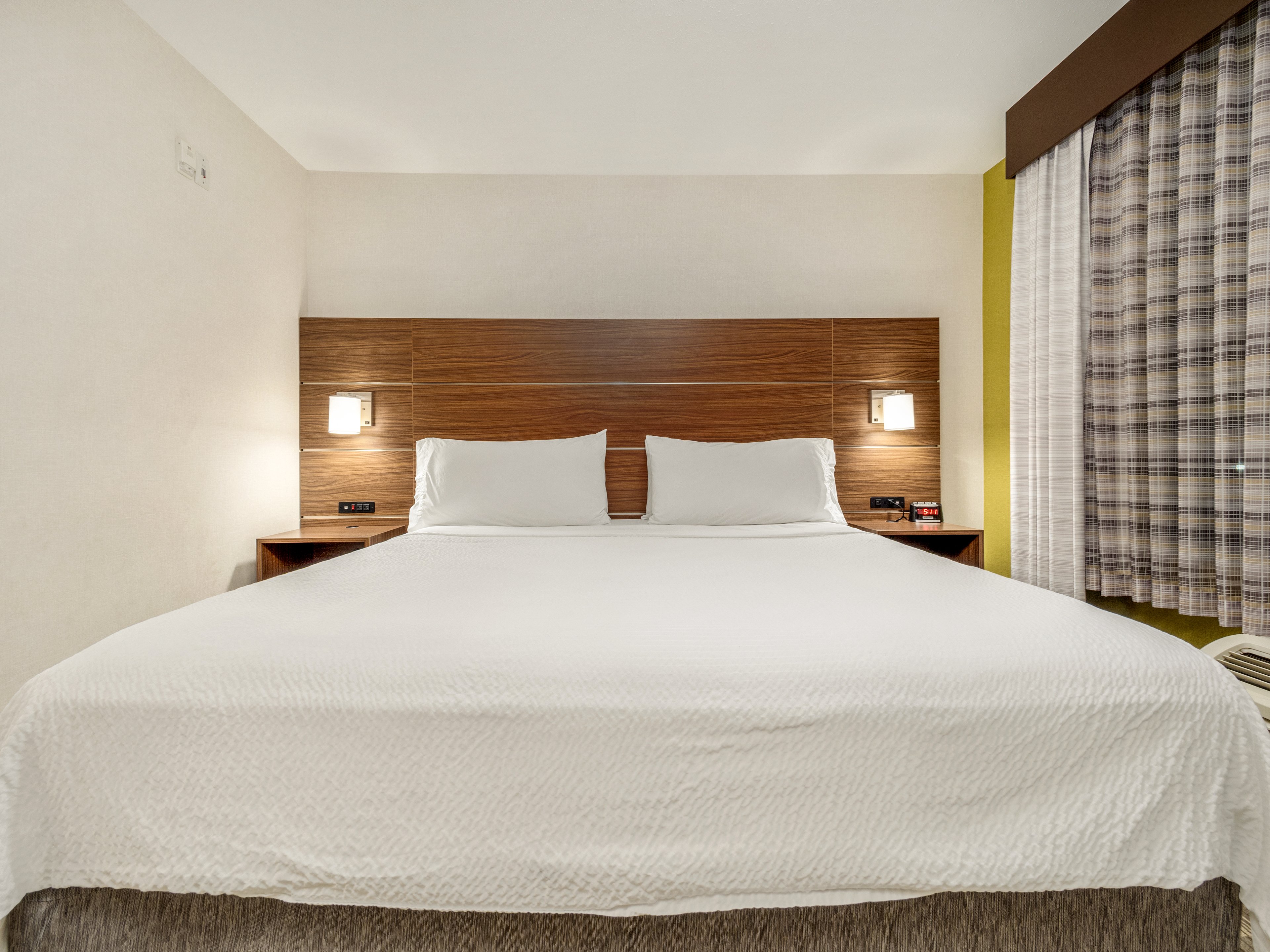 Holiday Inn Express Hotel Suites Medicine Hat Transcanada Hwy 25/75
