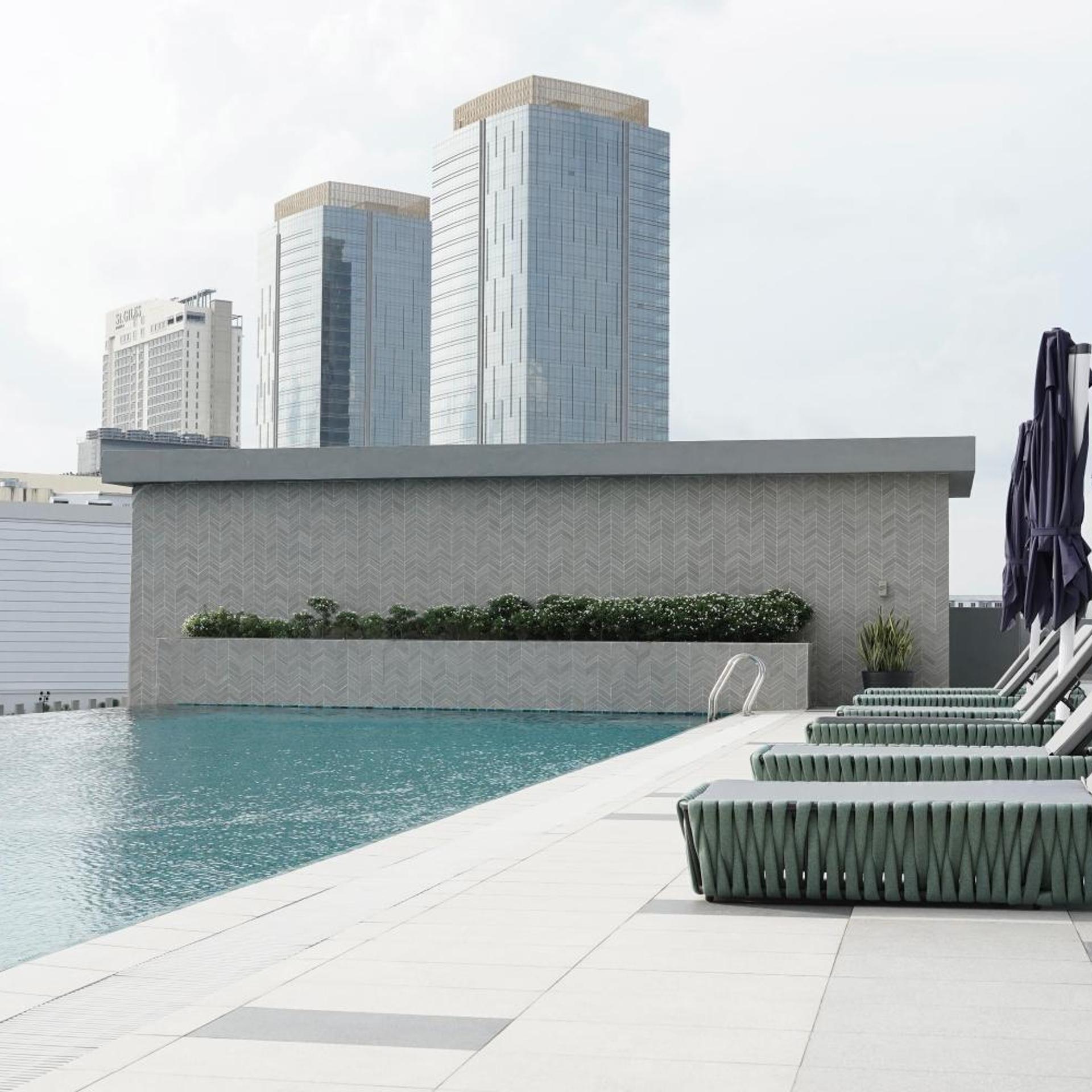 Opero Hotel Southkey 66/69