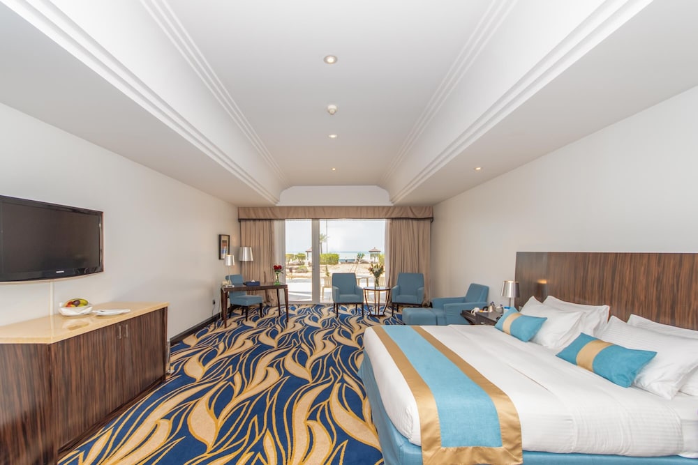 Mirfa Hotel 23/69