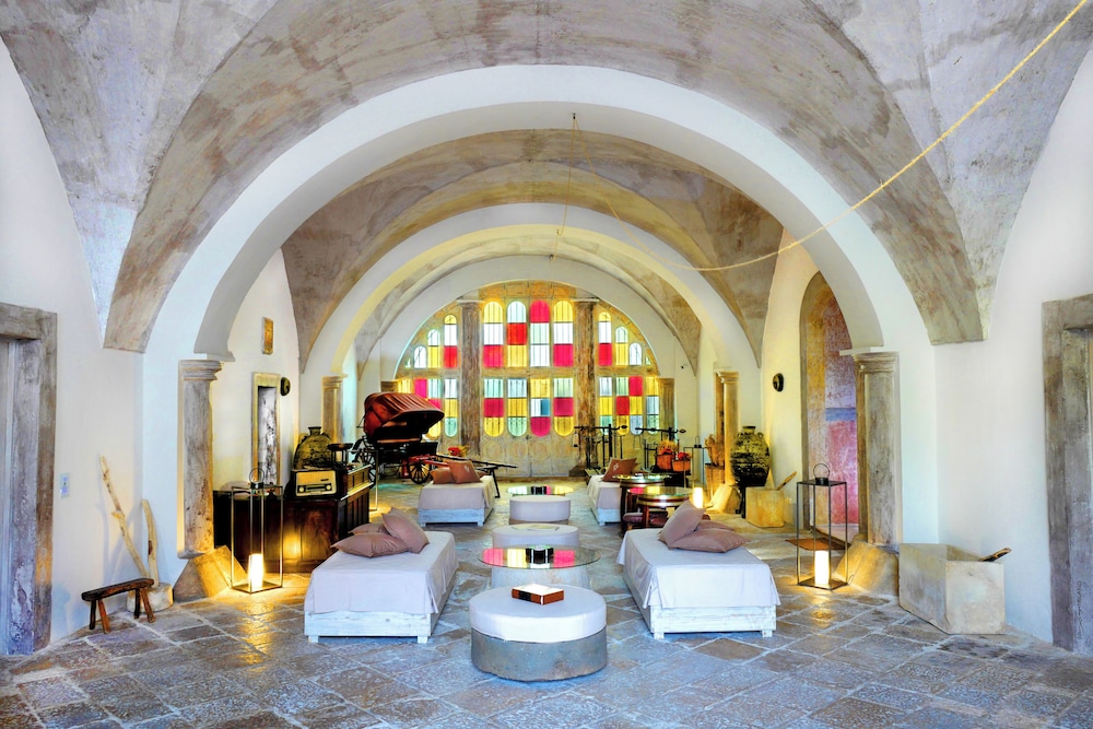 Palazzo Castriota 62/74