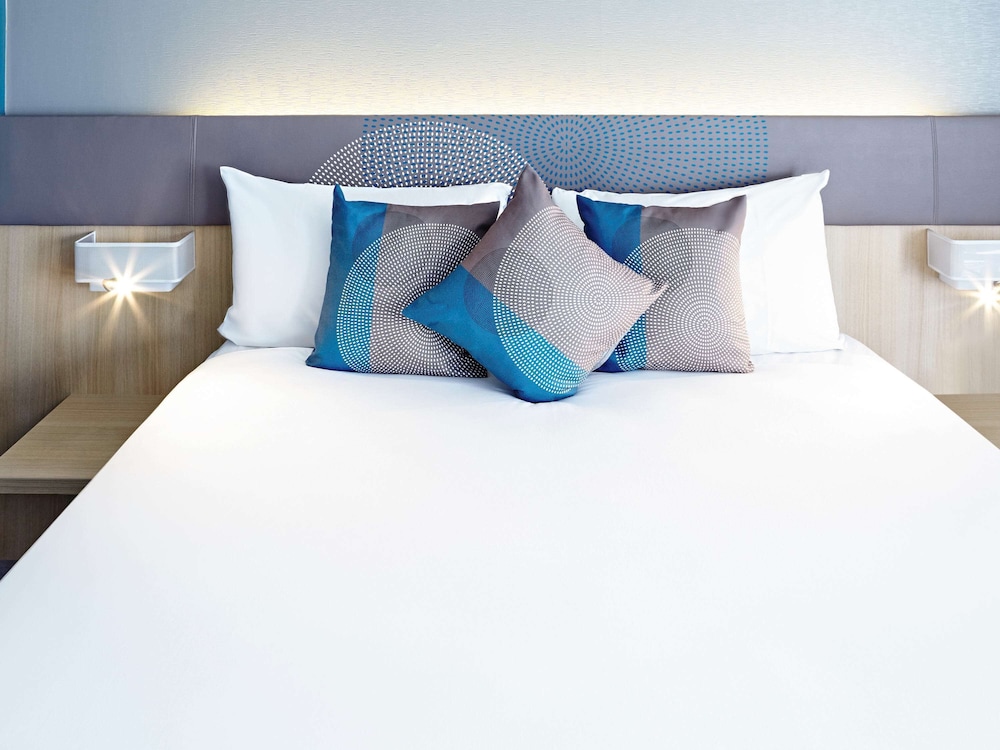 Novotel London Wembley 26/74