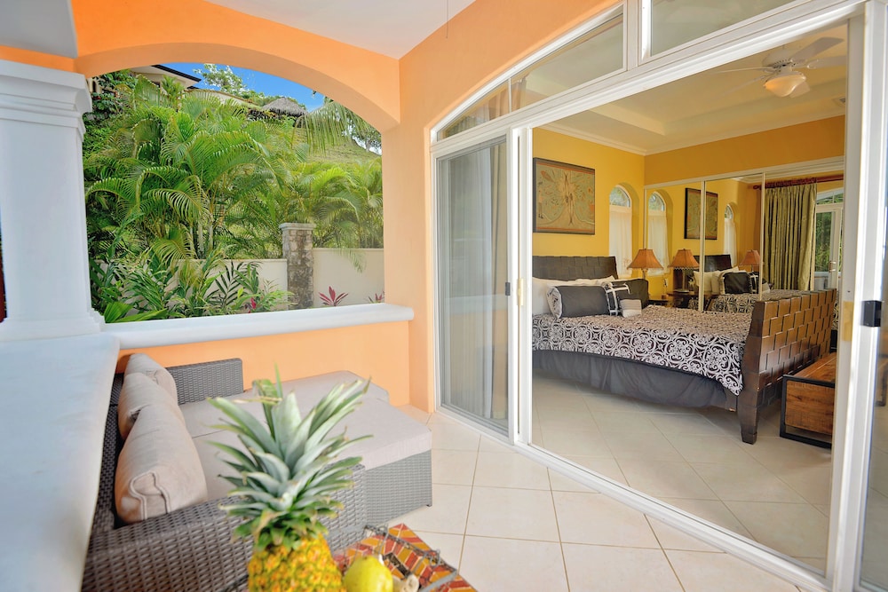 Hrg Condos At Los Suenos 5/50