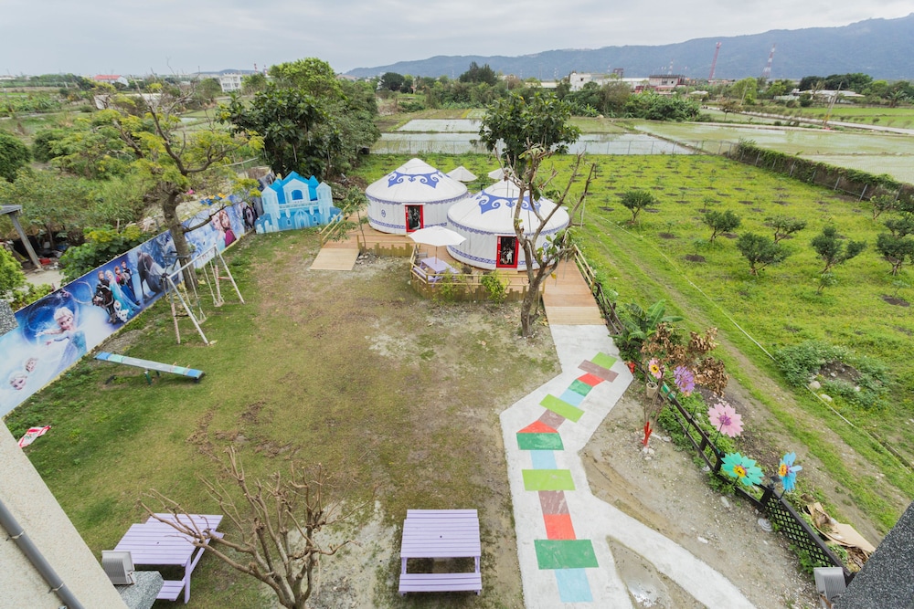 Shan Hai B&B 35/43