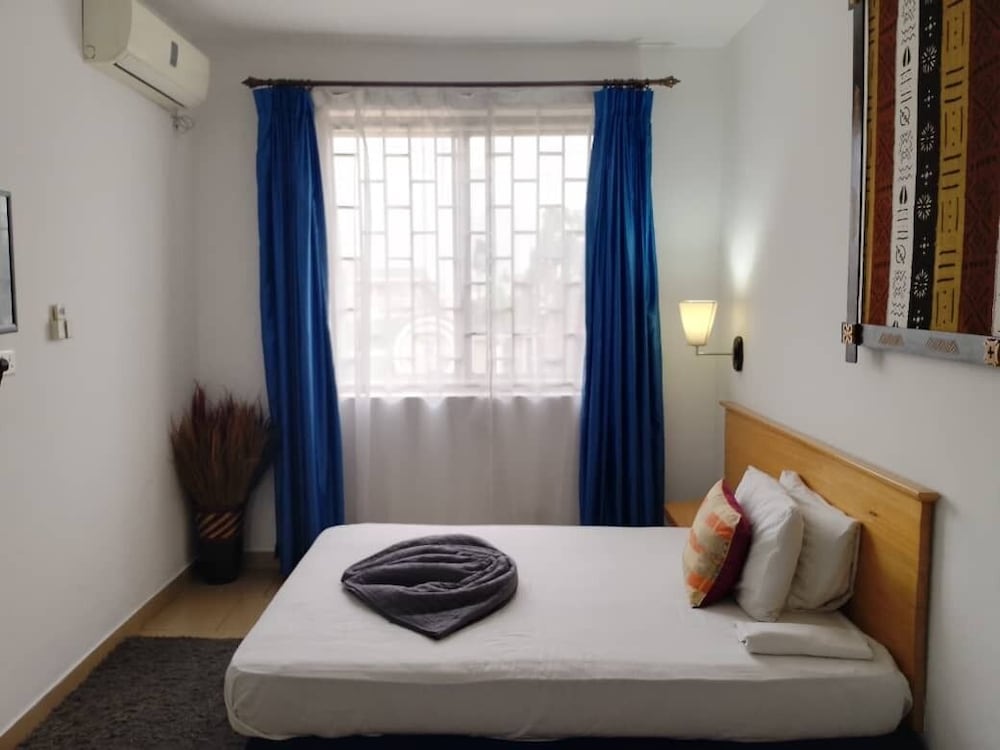 Asantewaa Premier Guesthouse 10/49