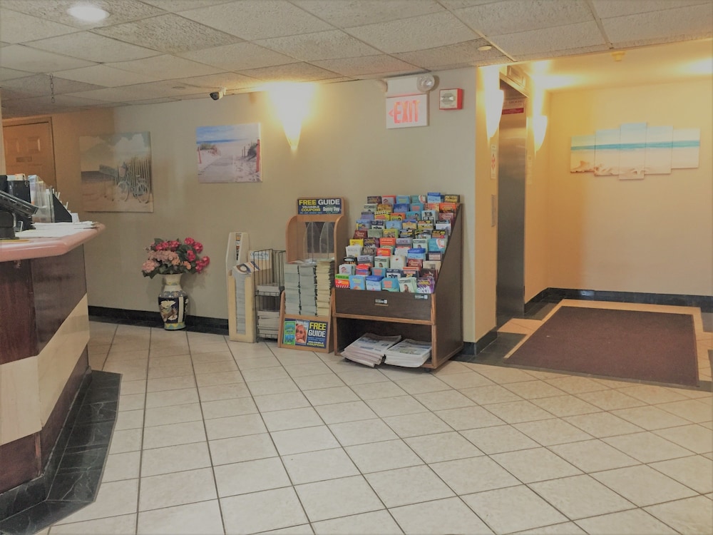 Americana Hotel Oceanfront 49/68