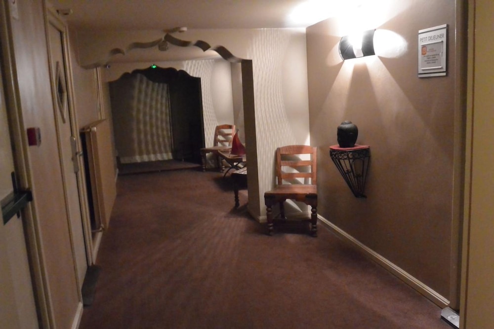 Hotel de La Gare 24/40