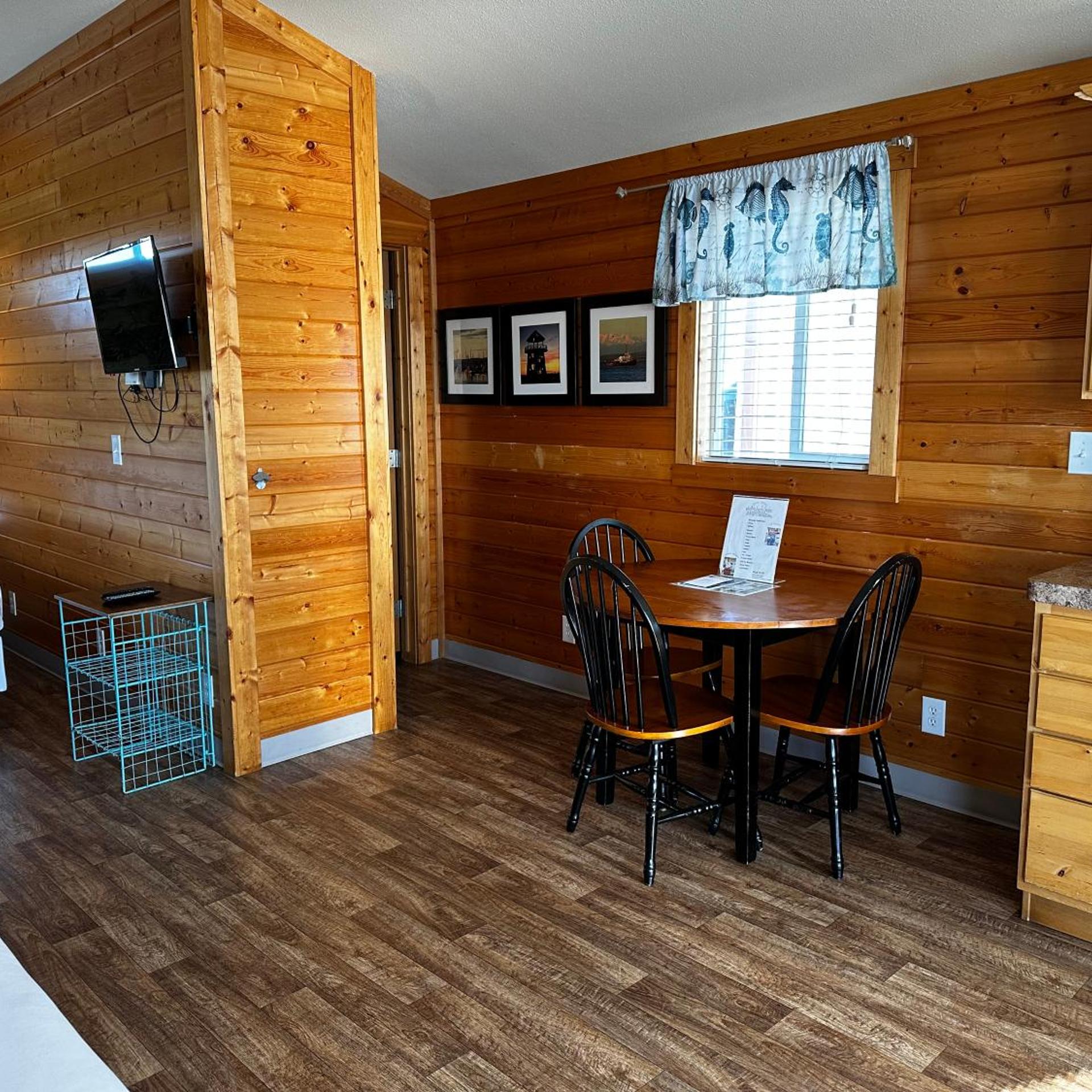 Westport Marina Cottages 30/50