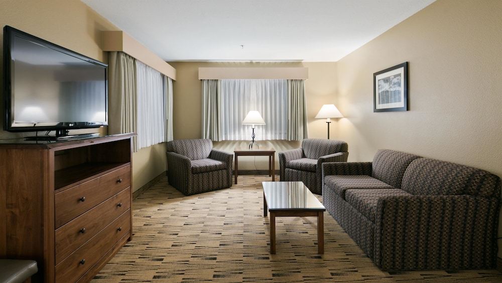 Best Western Plus Columbia River Inn 37/63