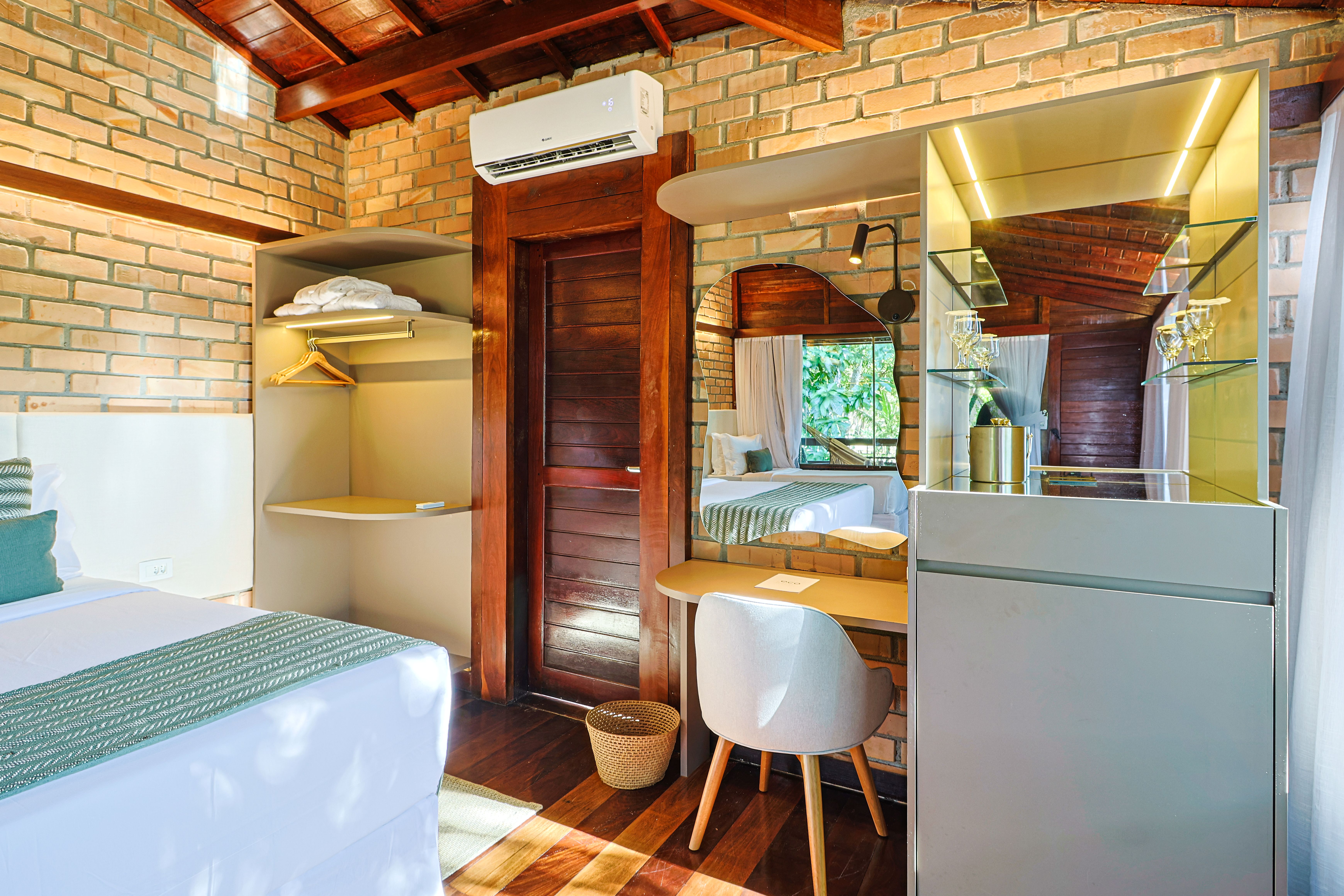 Eco Luar Boutique Hotel 66/67