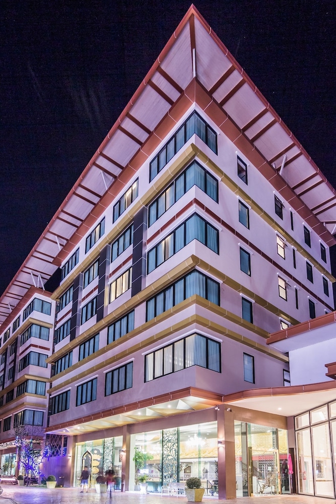 Gallery Design Hotel 1/33