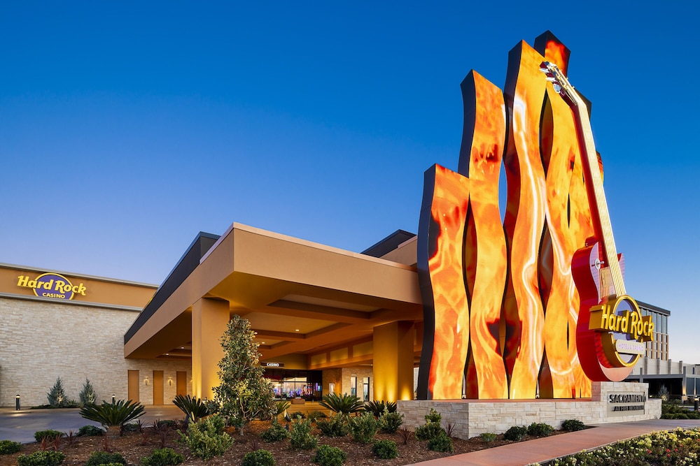 Hard Rock Hotel & Casino Sacramento 2/31