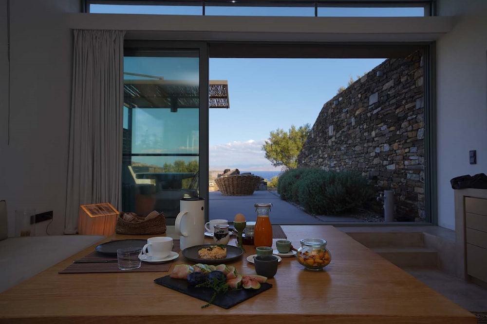 Hidden Retreats Kythera 29/50