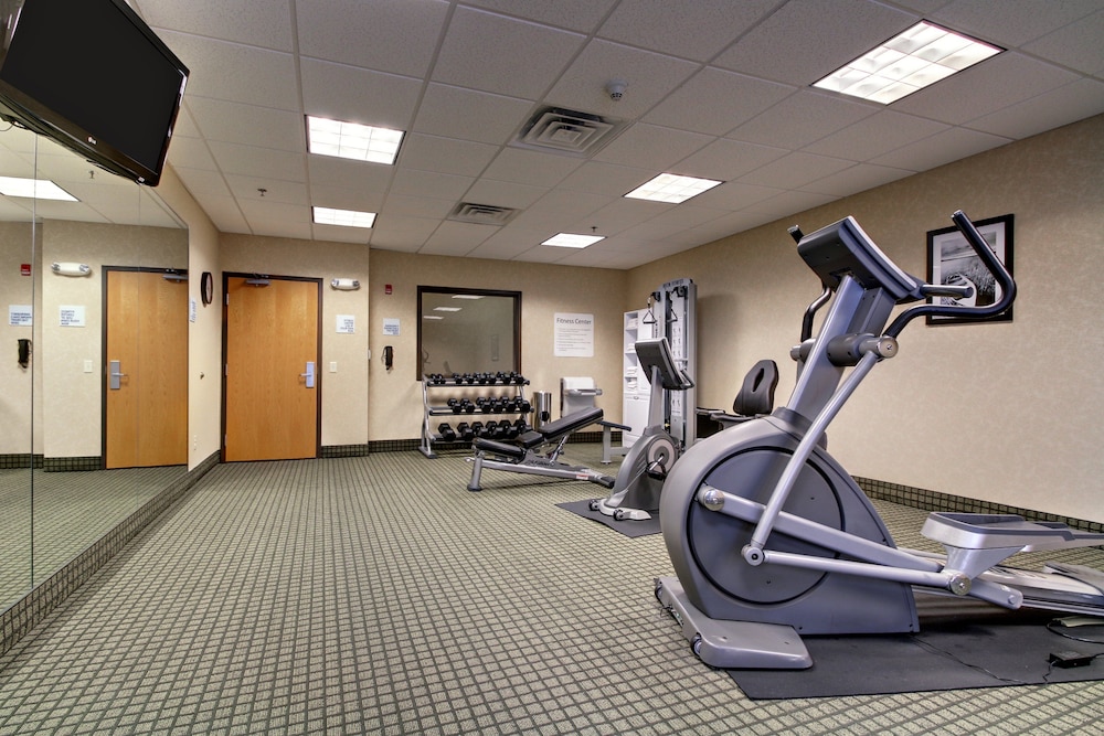 Holiday Inn Express Hotel & Suites Peru - Lasalle Area 45/66