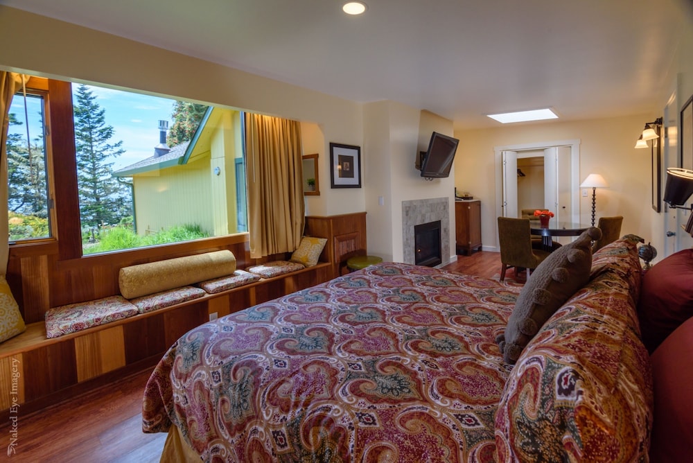 Inn at Buckhorn Cove 15/59