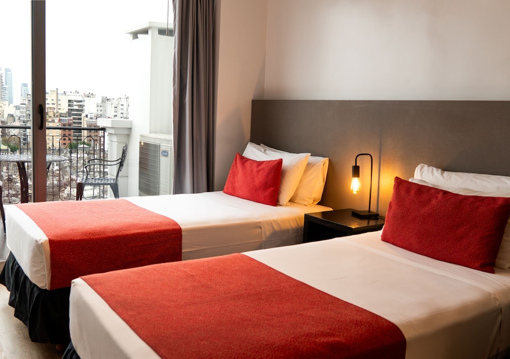 Reco by DOT Suites 40/92