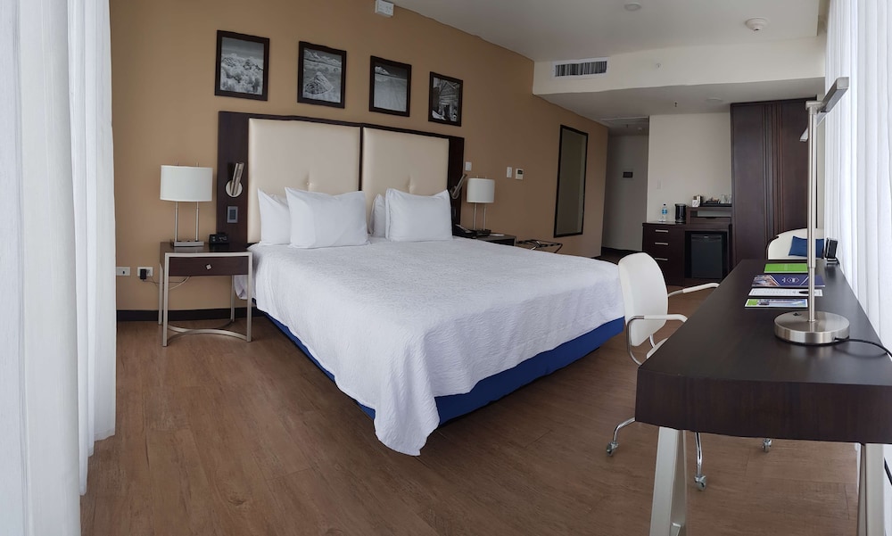 Hampton By Hilton Santa Cruz Equipetrol 29/56