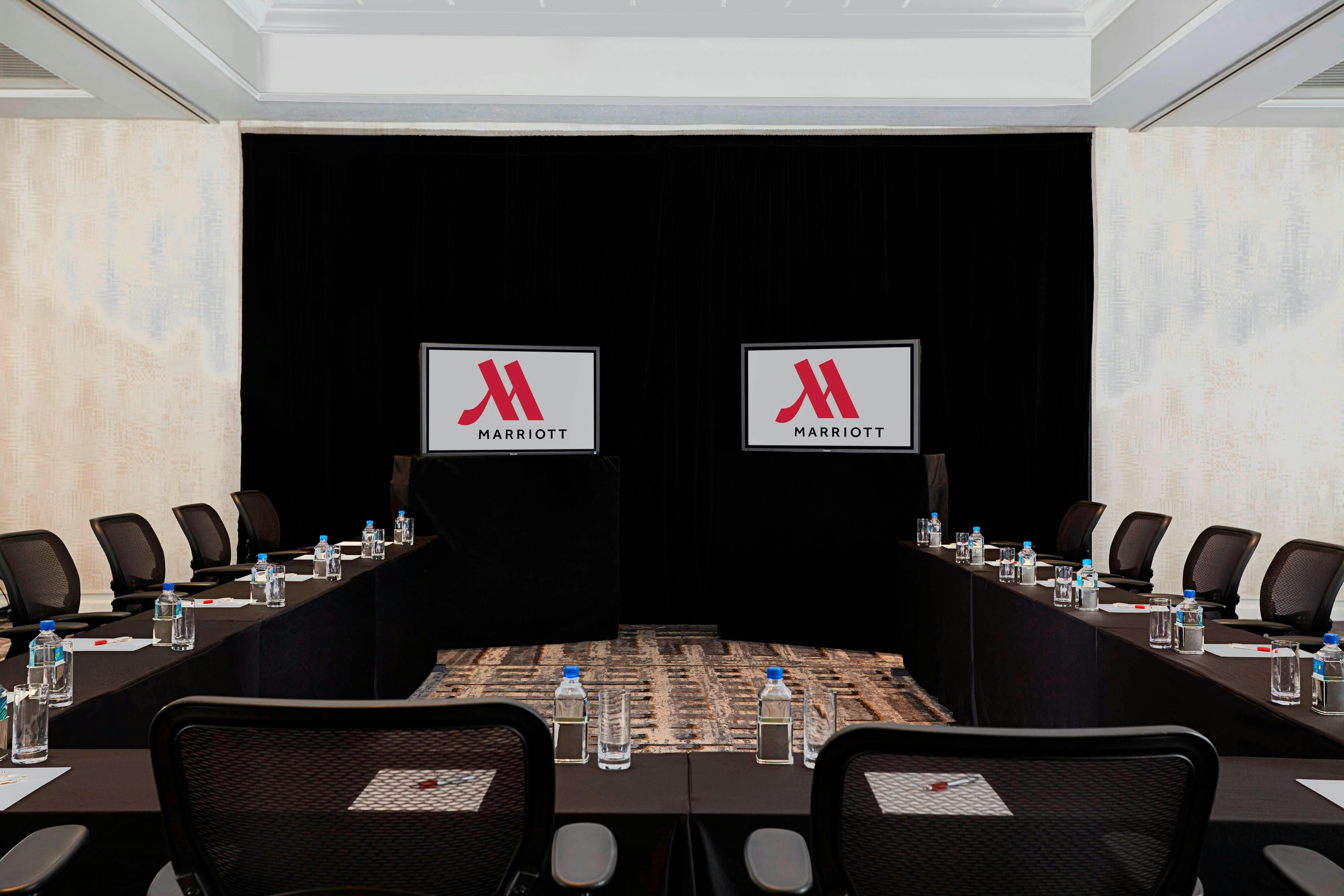 Marriott Bethesda 45/53