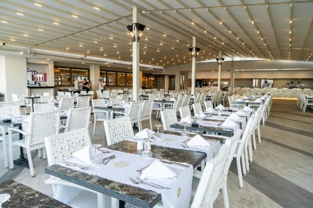Emre and Emre Beach Hotel 36/50
