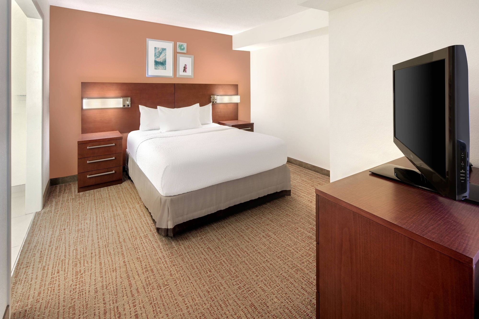 Studio, Queen Bed, Sofa, Residence Inn by Marriott Indianapolis Airport 2/10