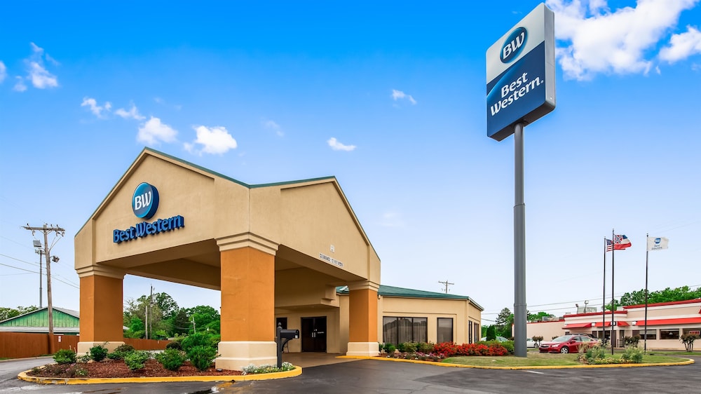 Best Western Airport Inn 5/40