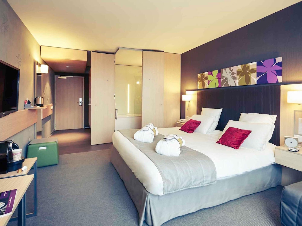 Mercure Valenciennes Centre 27/75