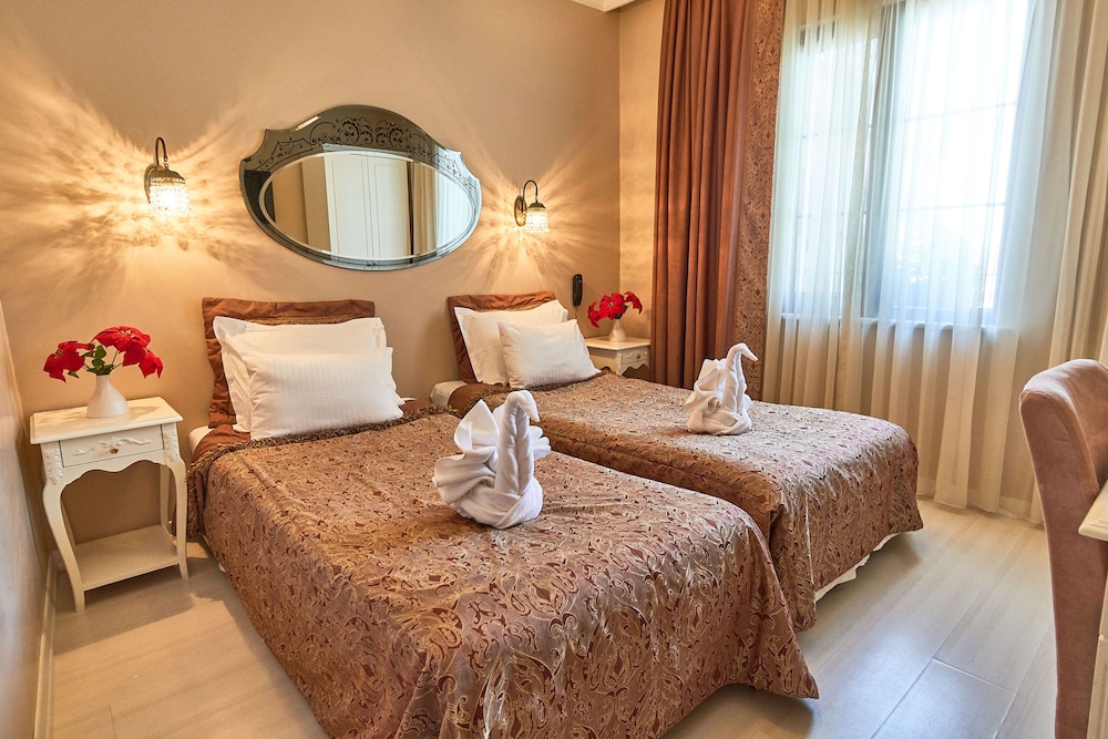 Celal Sultan Hotel Special Class 15/87