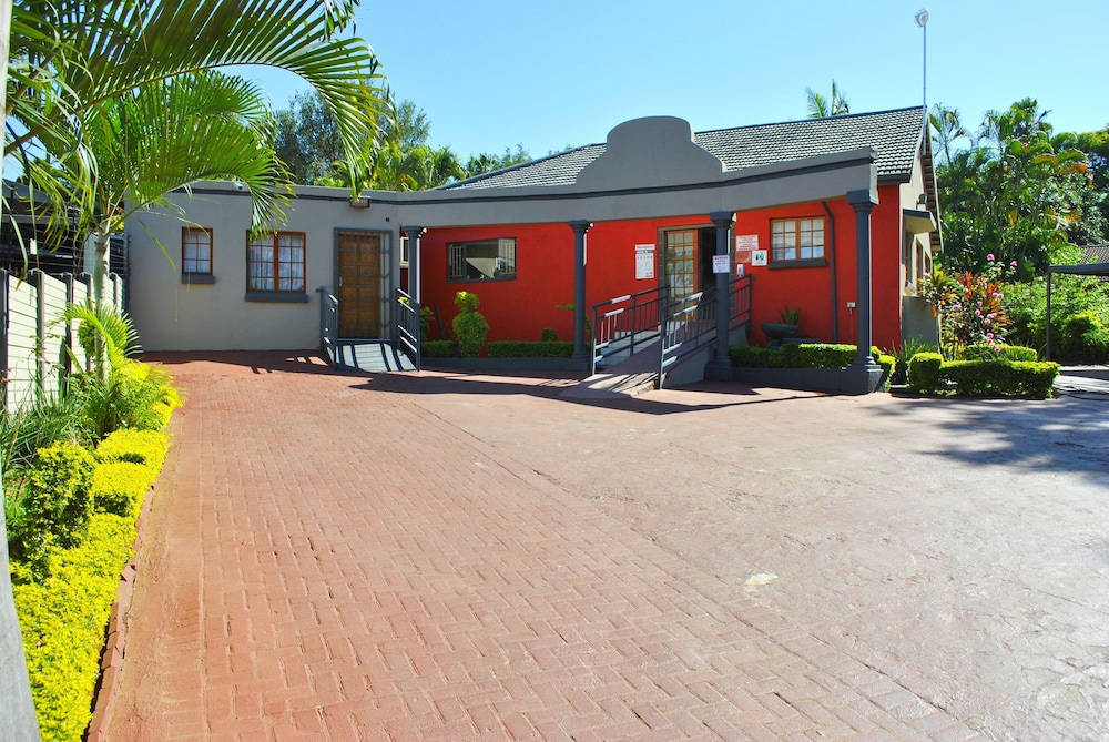 Lapologa Bed And Breakfast 26/34