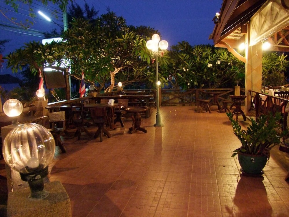 Samroiyod Holiday Resort 32/43