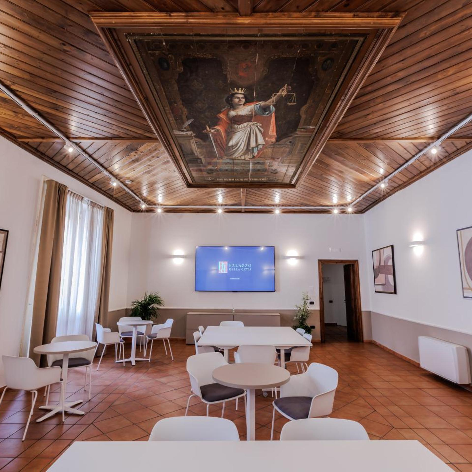 Palazzo Della Citta 31/50