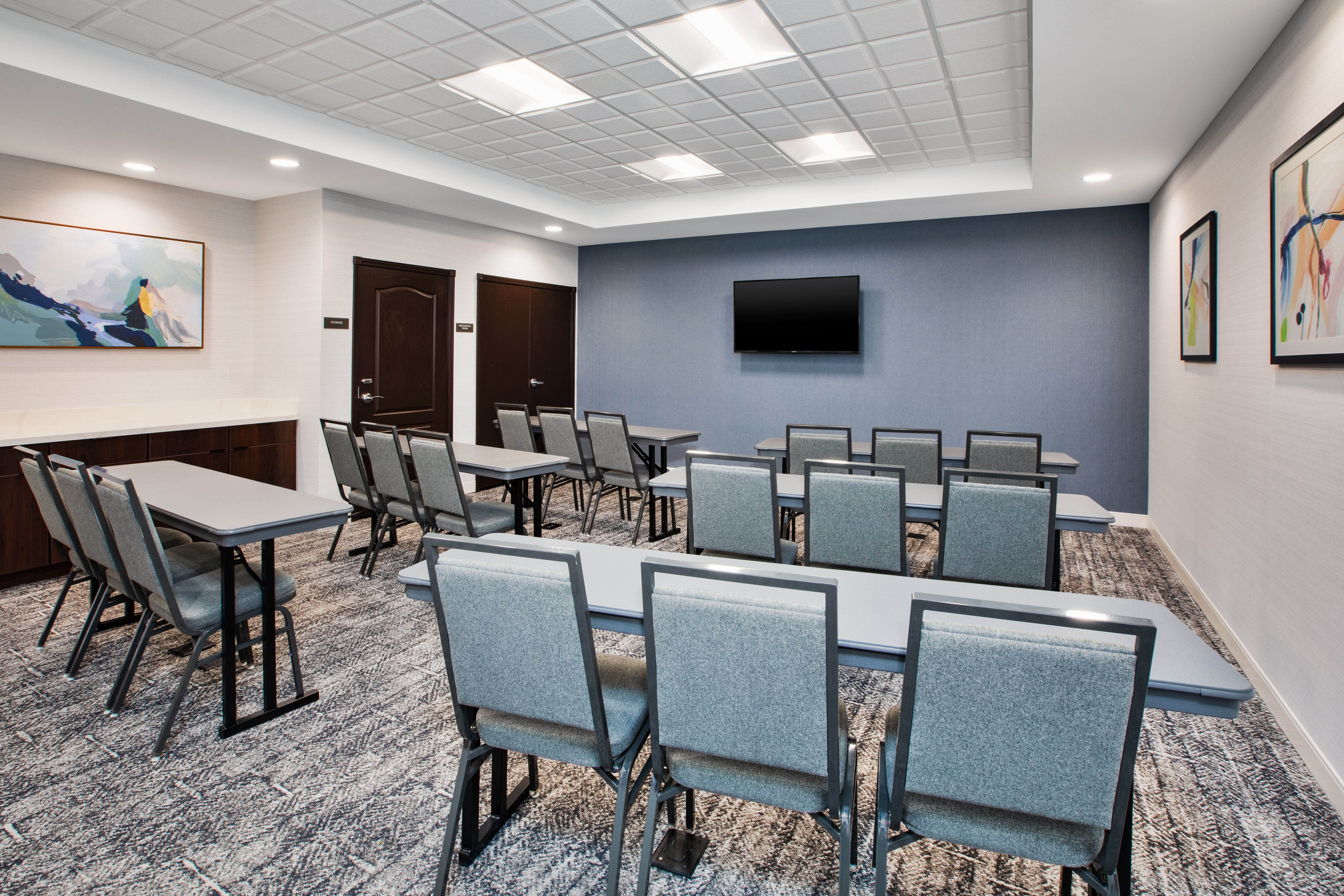 Staybridge Suites Bismarck 68/78
