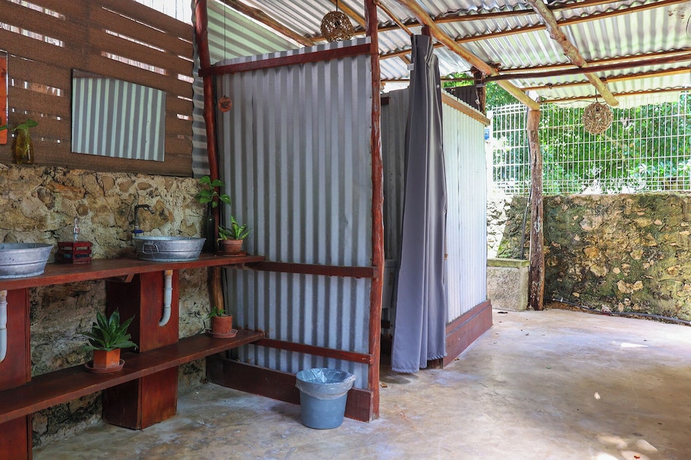 El Buho Eco-Cabanas 14/50