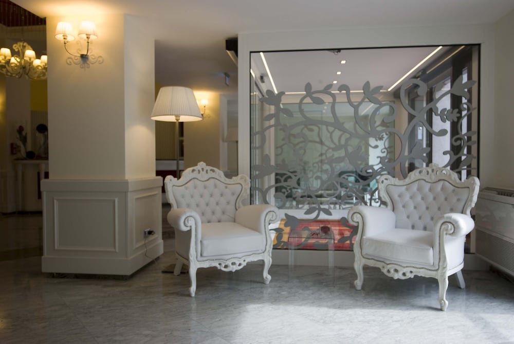 JR Hotels Oriente Bari 36/56