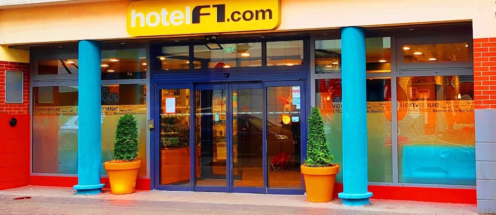 Hotelf1 Paris Porte De Montreui 3/50