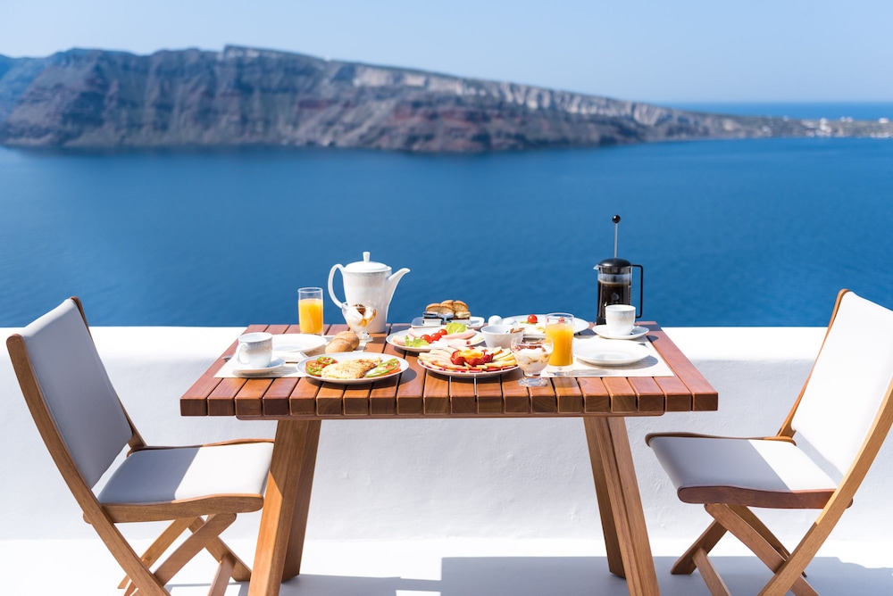 Maregio Suites 36/50