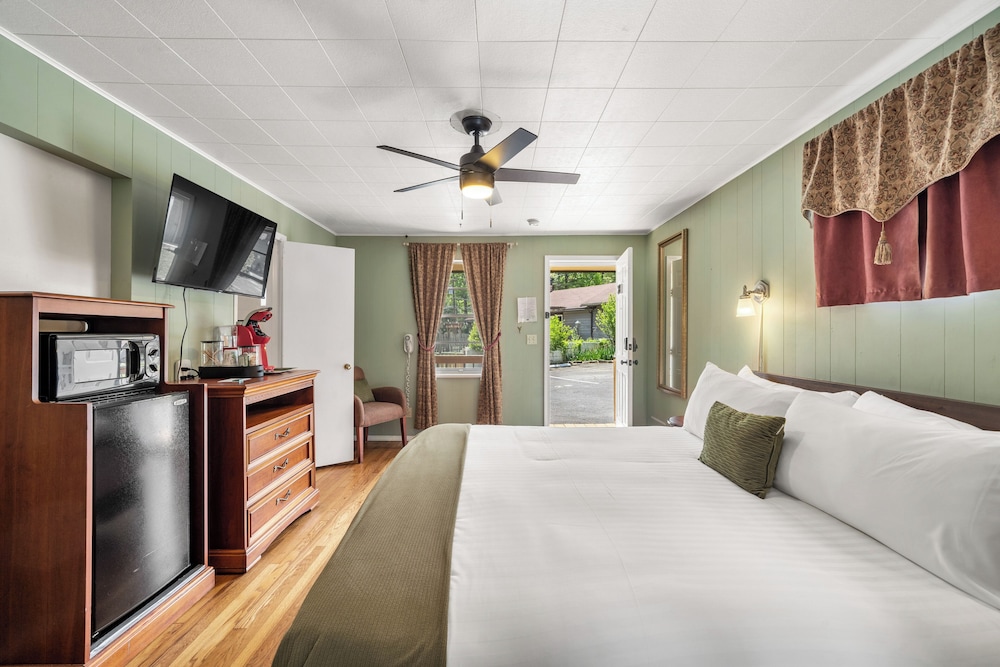 Comfort, King Bed