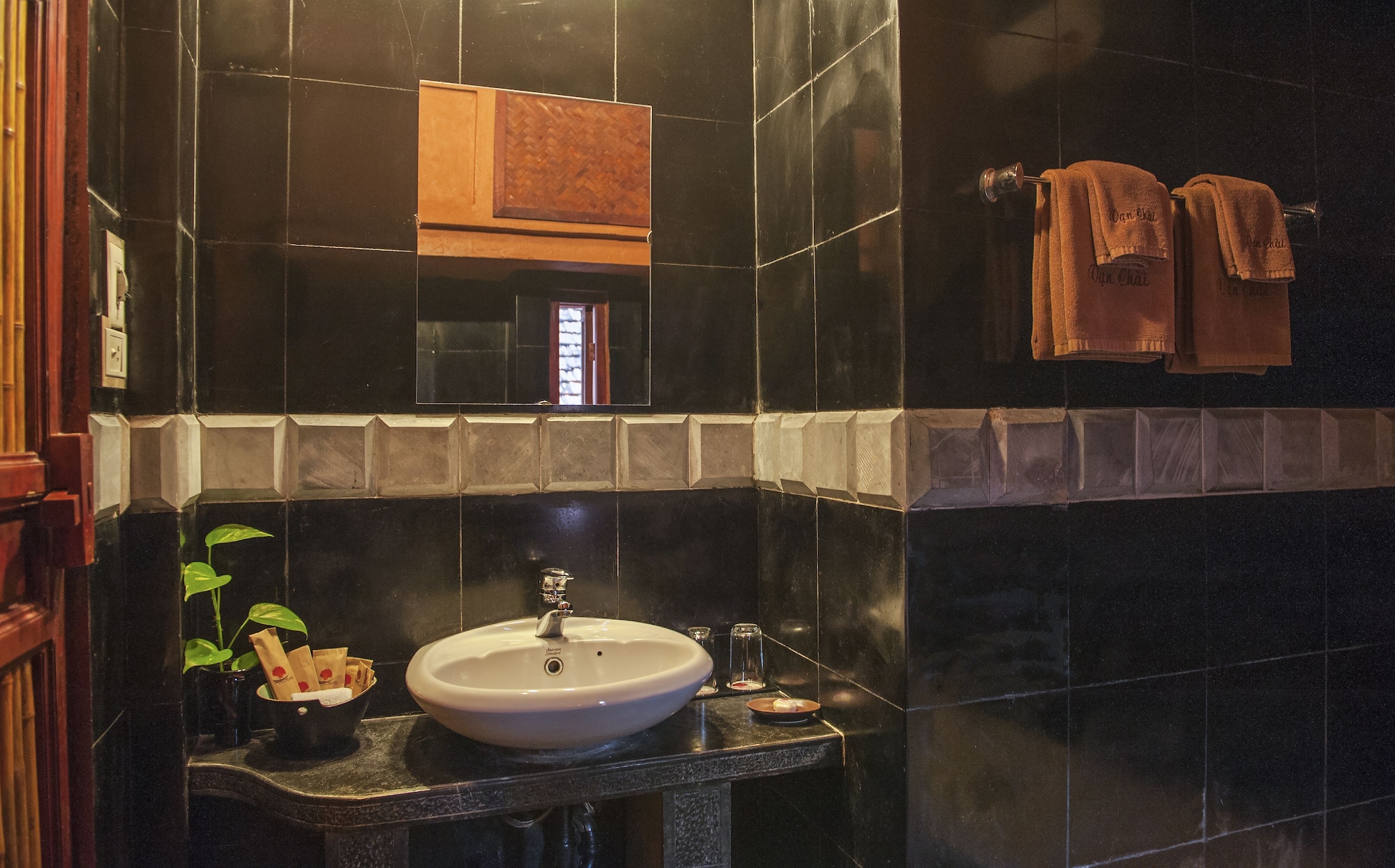 غرفة سوبيريور بسرير كوين بإطلالة على الحديقة، Van Chai Resort 2/2