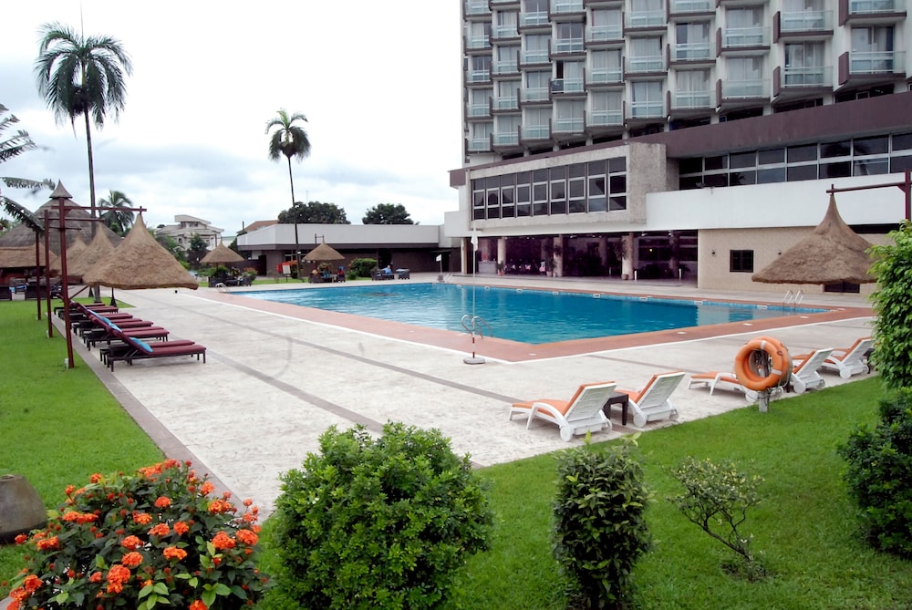 Presidential Hotel 44/50